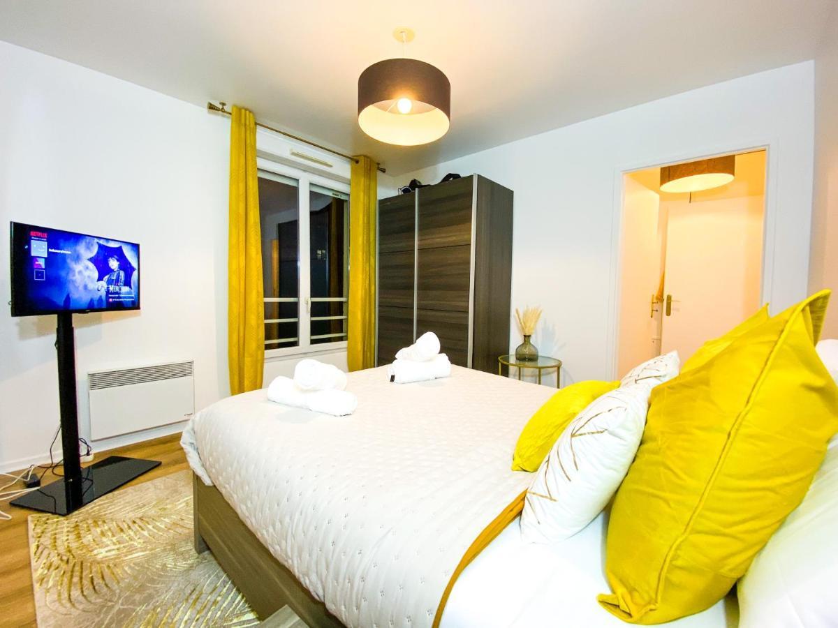Ferienwohnung The Golden House * Parking * Garden Corbeil-Essonnes Exterior foto